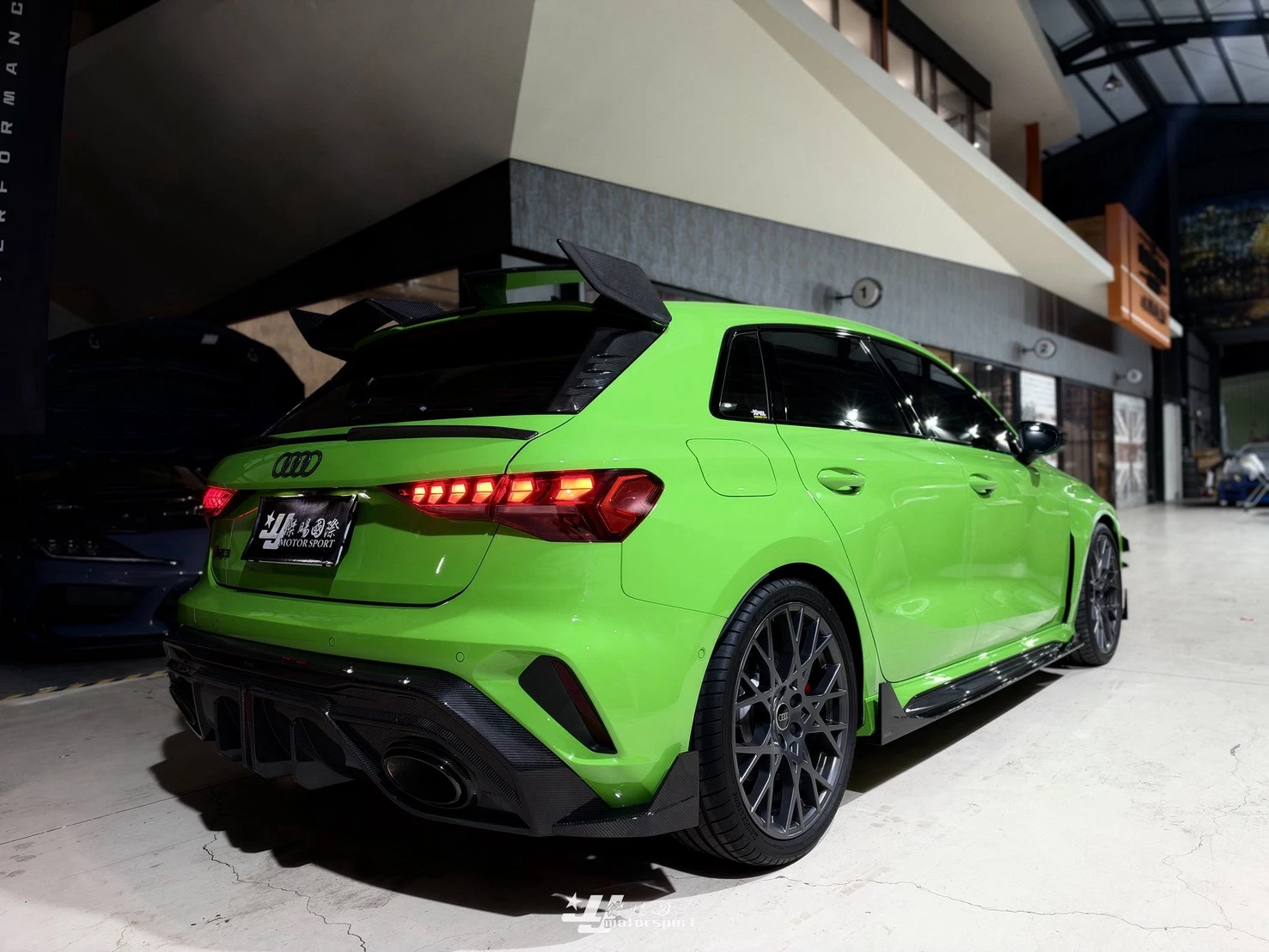 全新 奧迪 Audi RS3 8YA SOOQOO Performance SQ 乾碳 碳纖維 全車套件