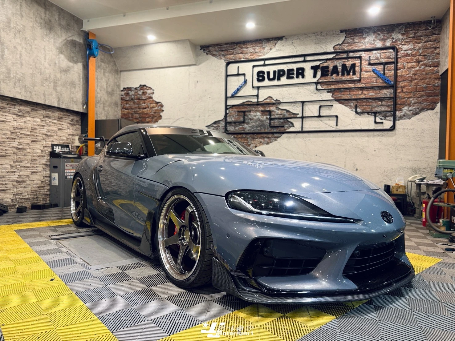  全新 TOYOTA