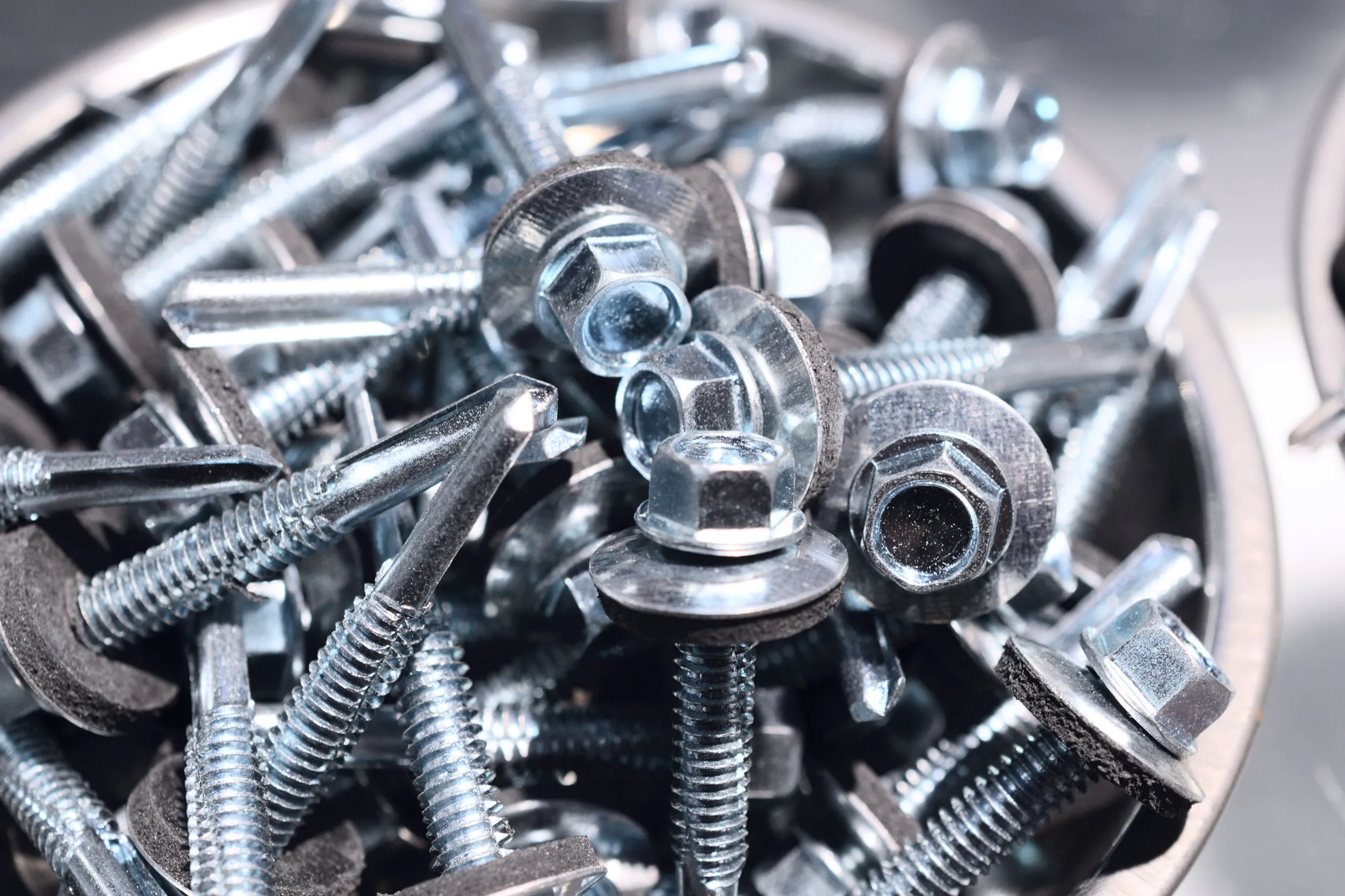 白鐵螺絲適合用在哪些地方？