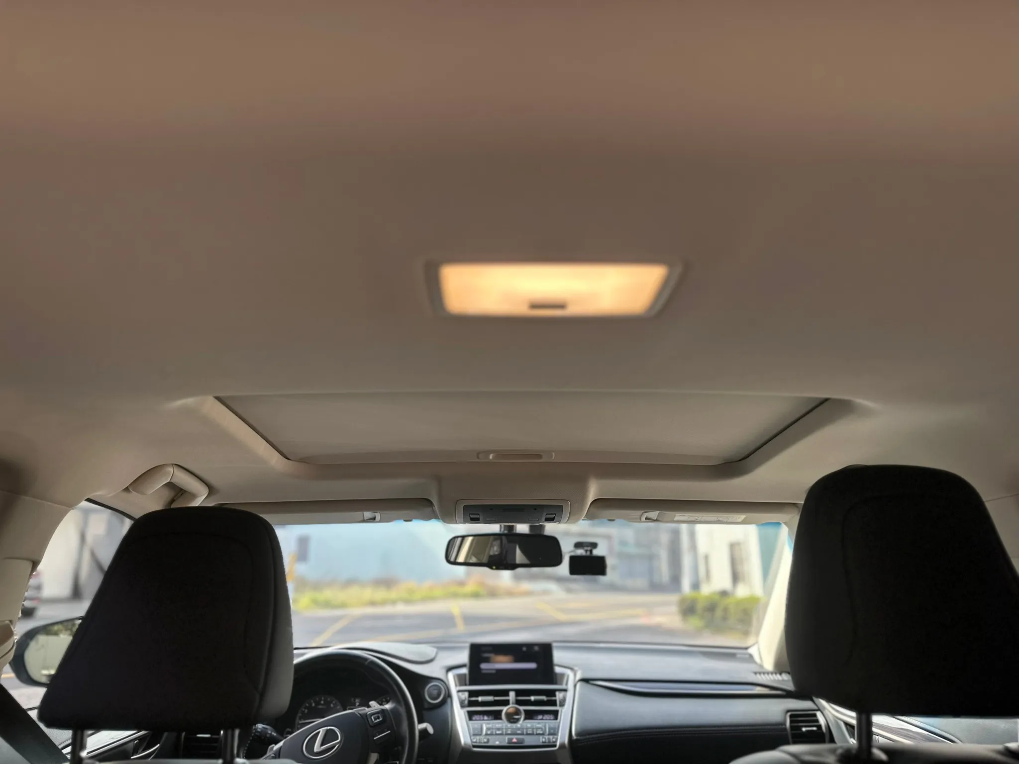 LEXUS NX200T