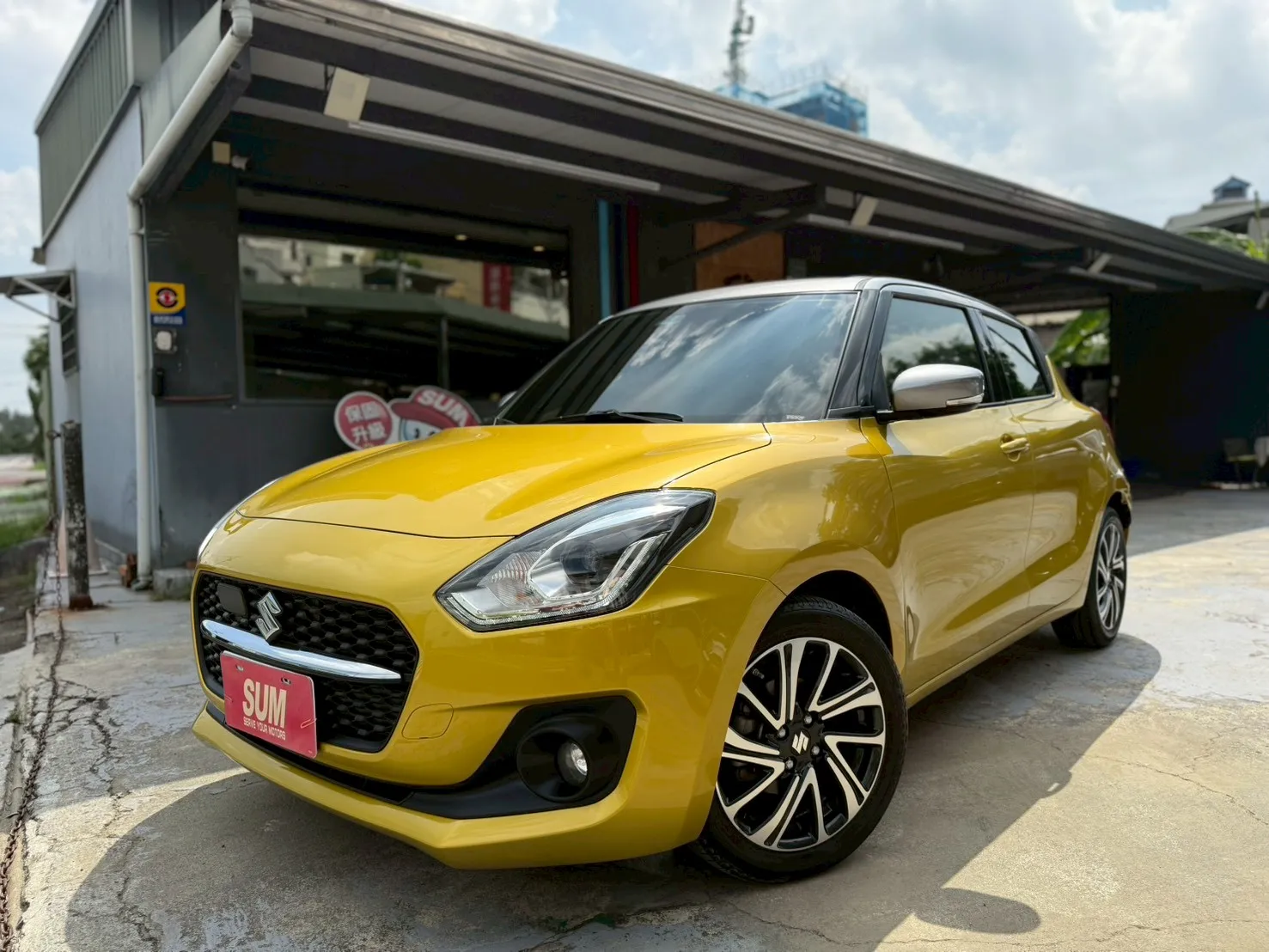 SUZUKI-SWIFT