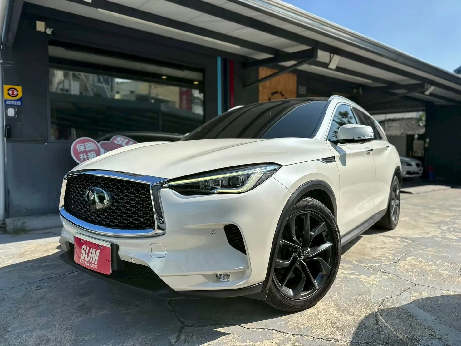 INFINITI-QX50