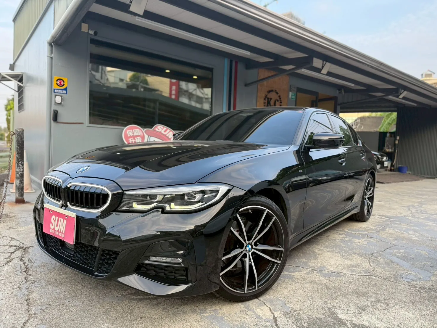 BMW-320i M版