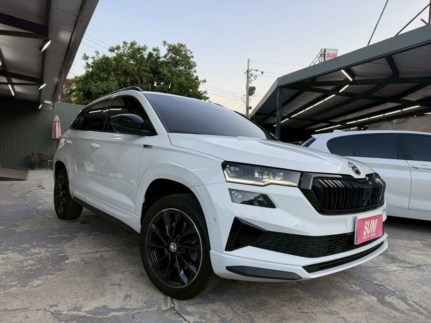 SKODA -KAROQ