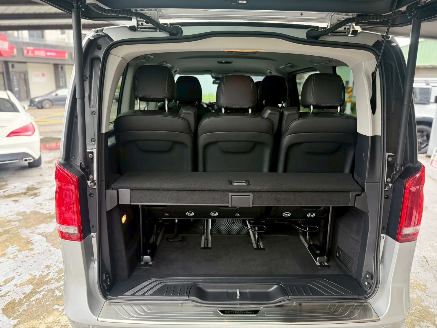 BENZ-V220D