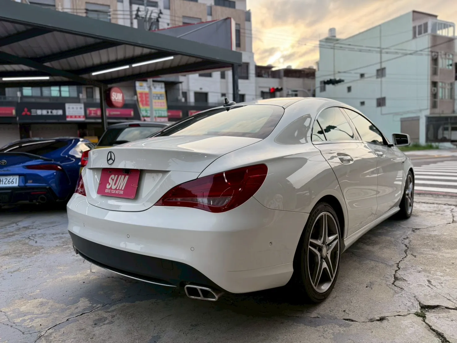 BENZ-CLA220