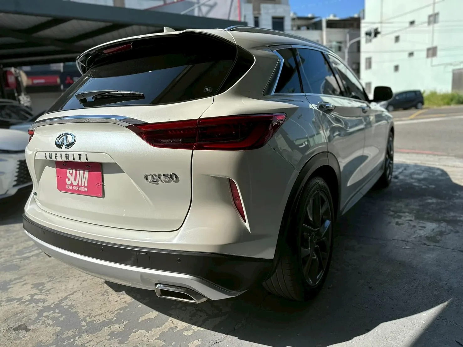 INFINITI-QX50