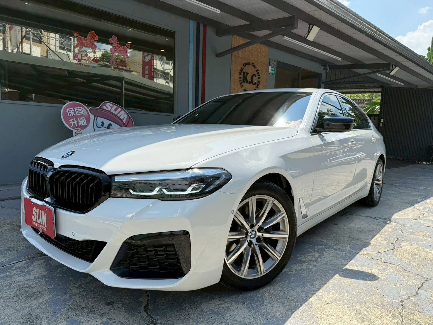 BMW -520i