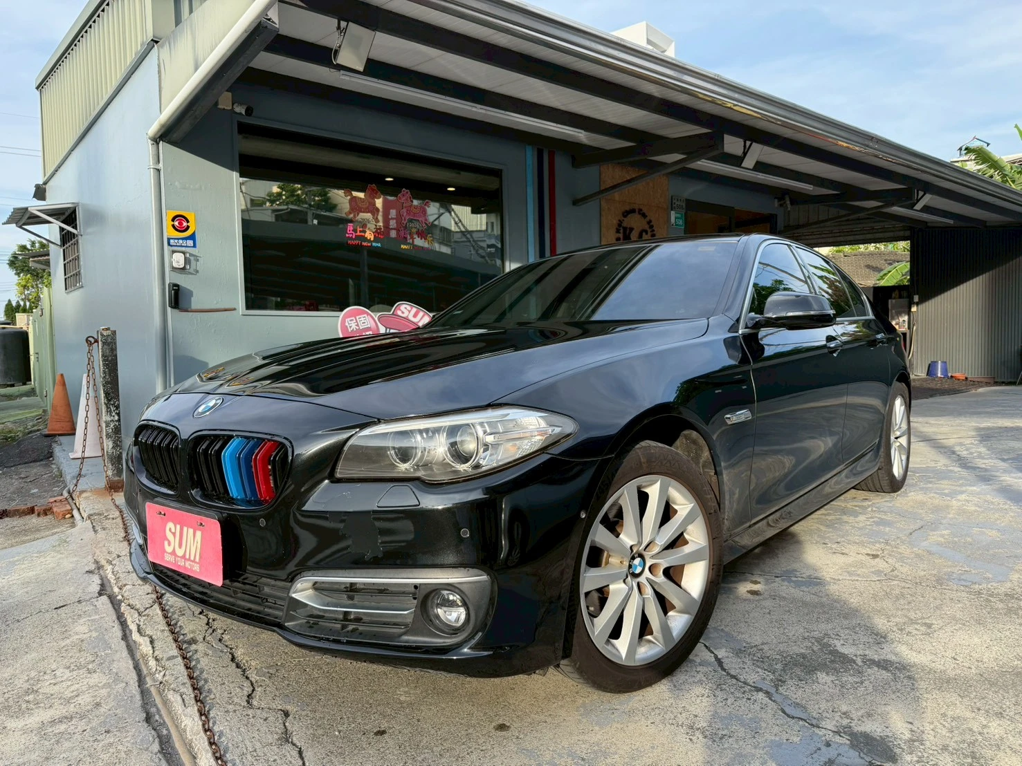 BMW -520I