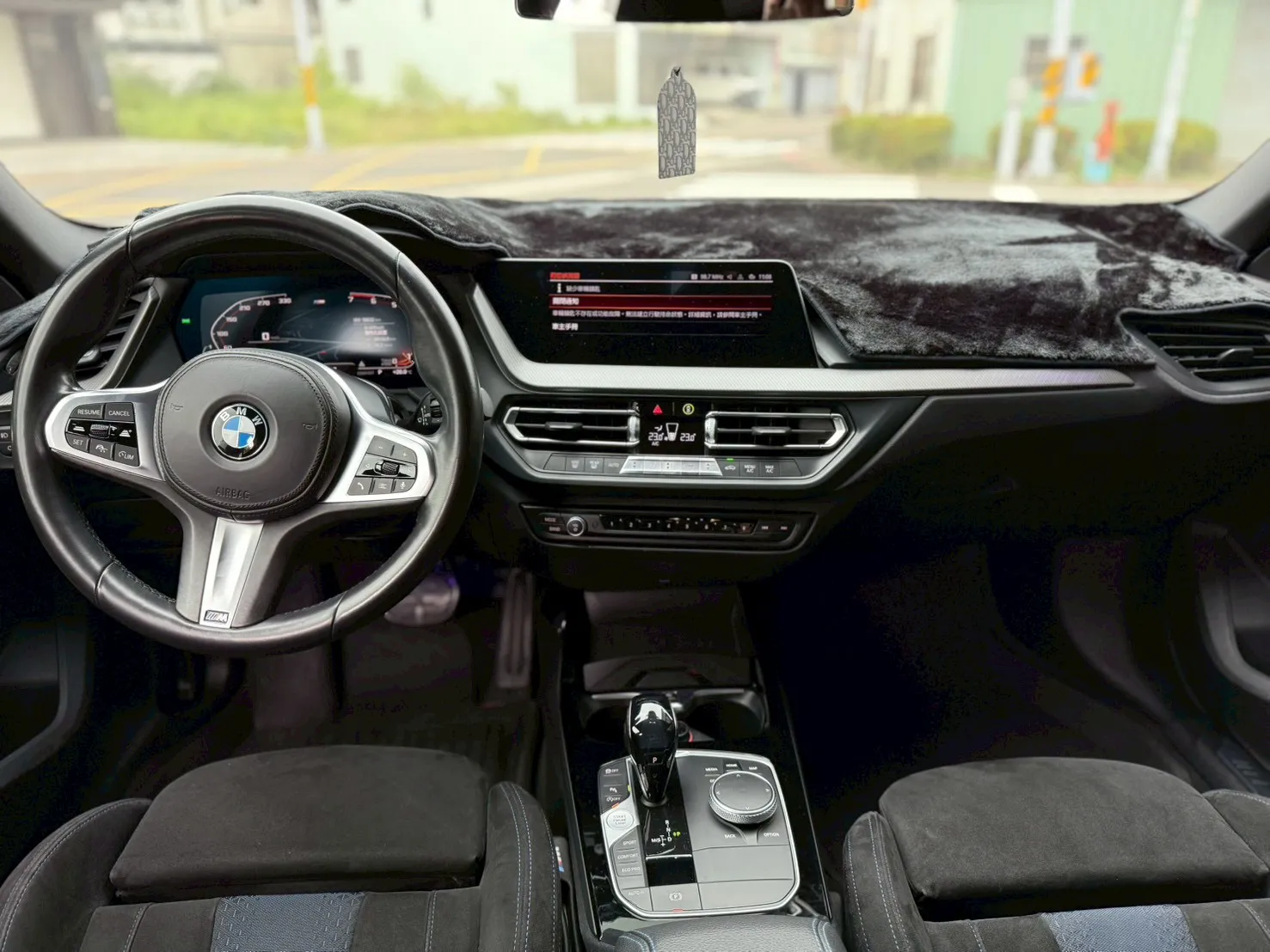 BMW-218i M版總代理