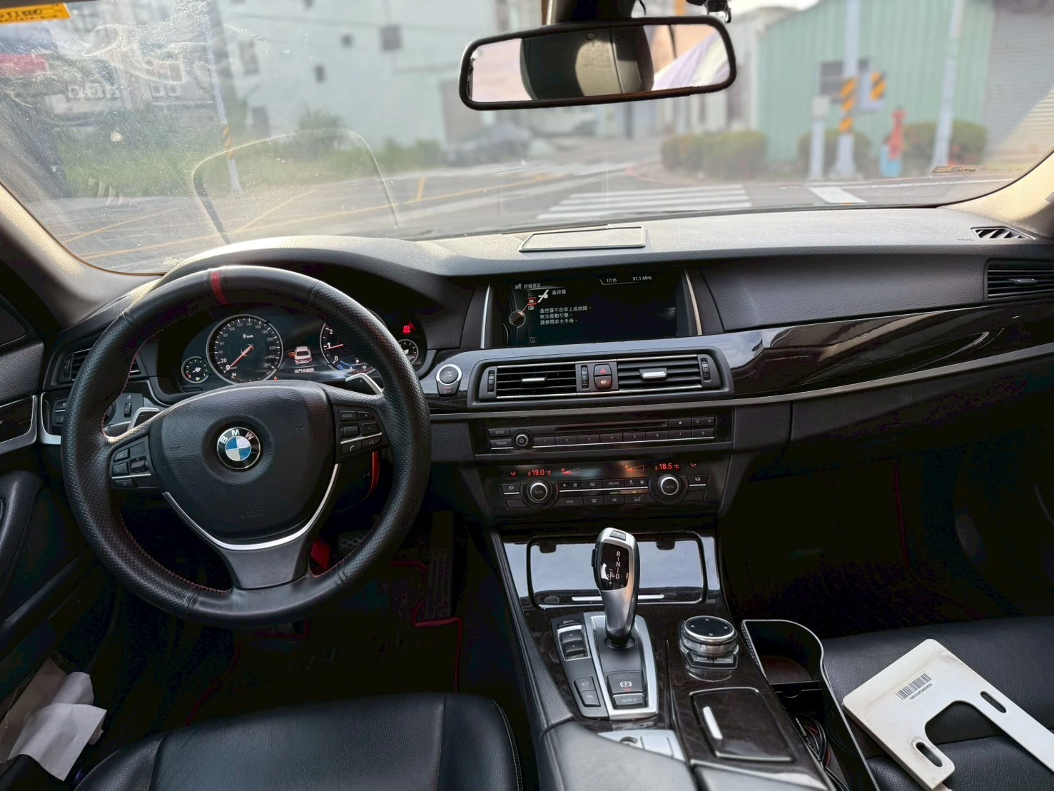 BMW -520I