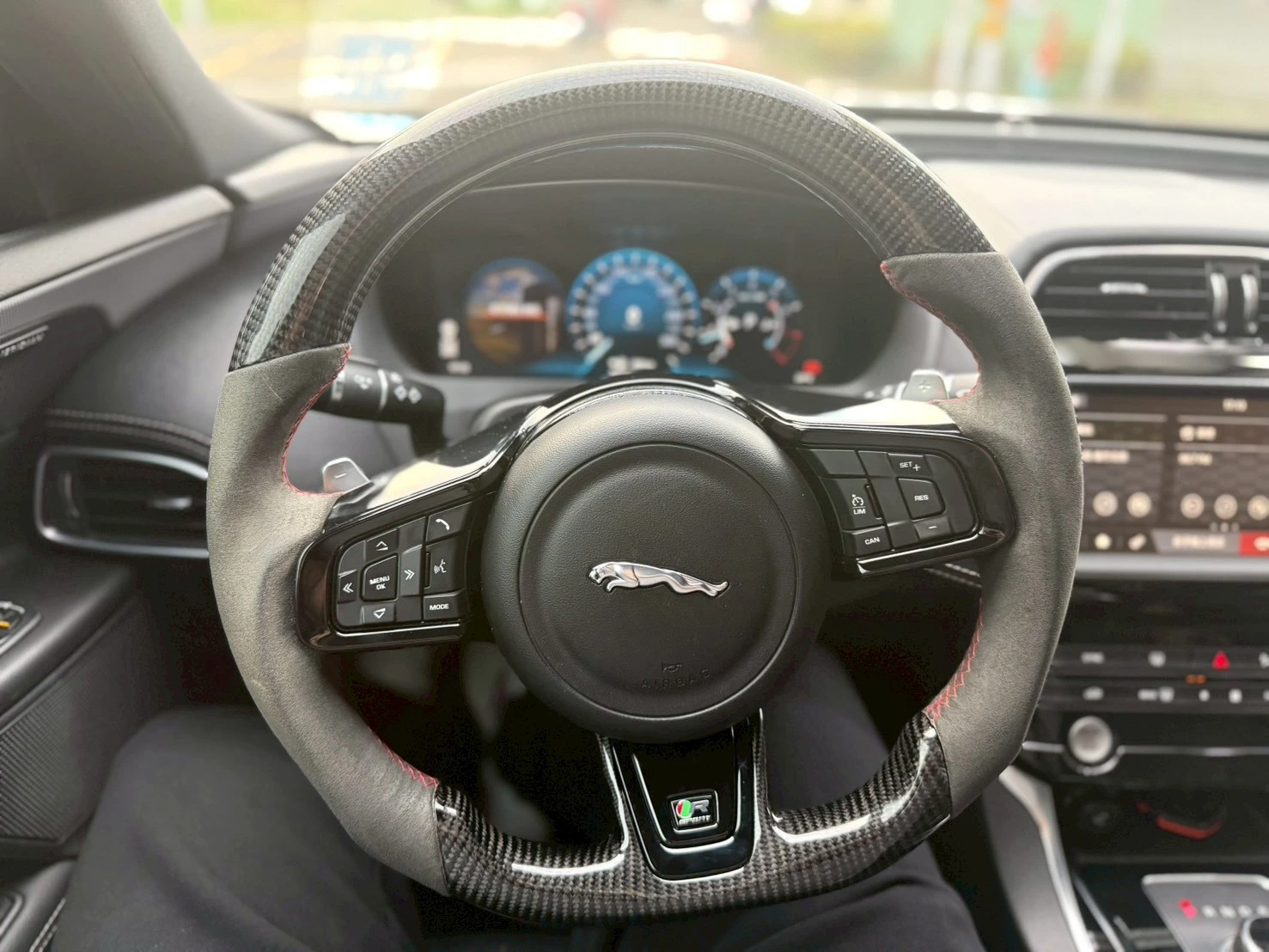 Jaguar -XE