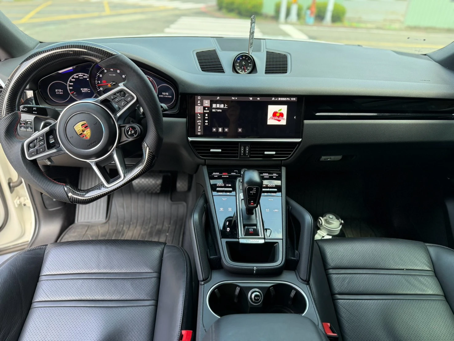 PORSCHE-Cayenne Coupe