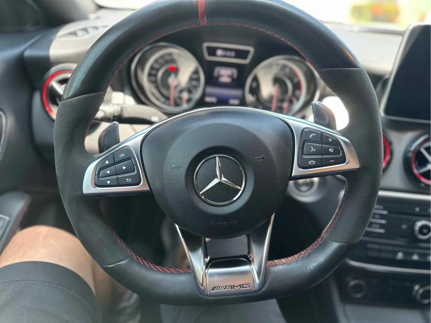 BENZ-CLA45AMG