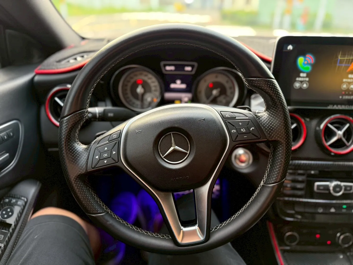 BENZ-CLA220