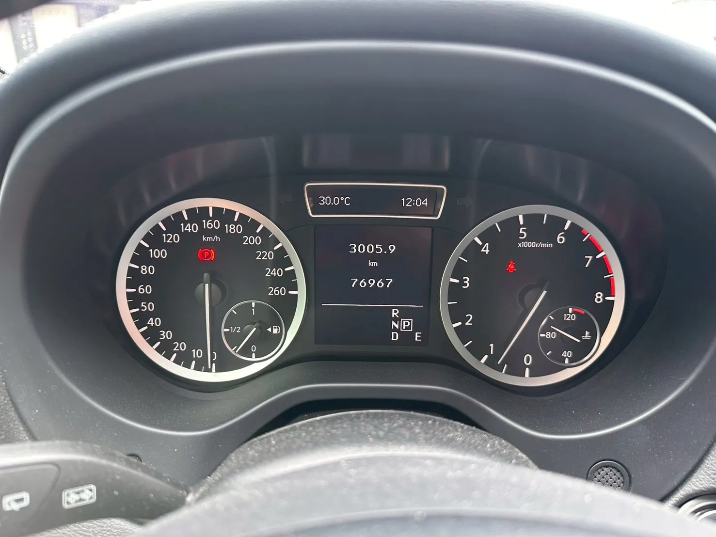 INFINITI-Q30