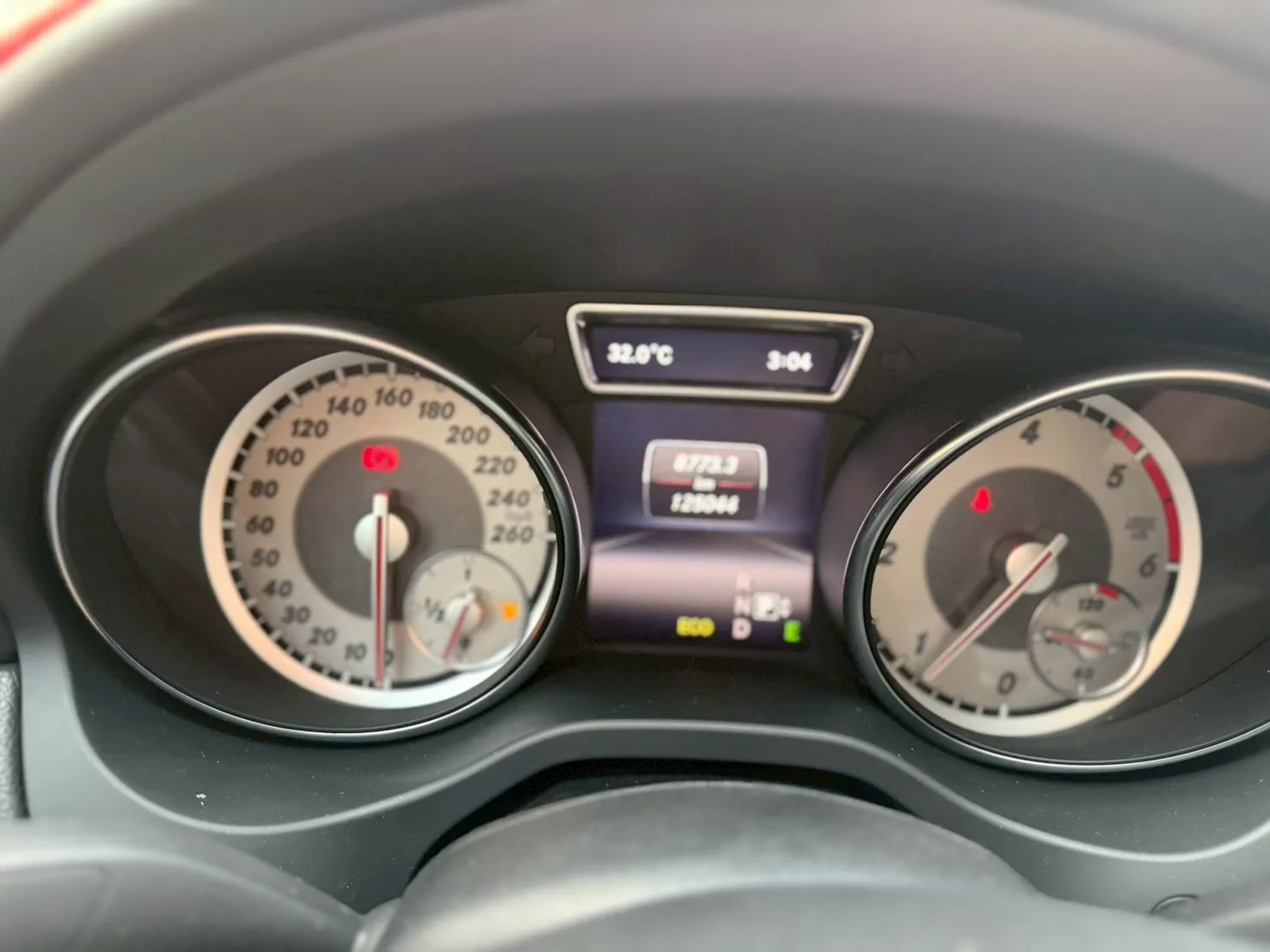 BENZ-CLA220