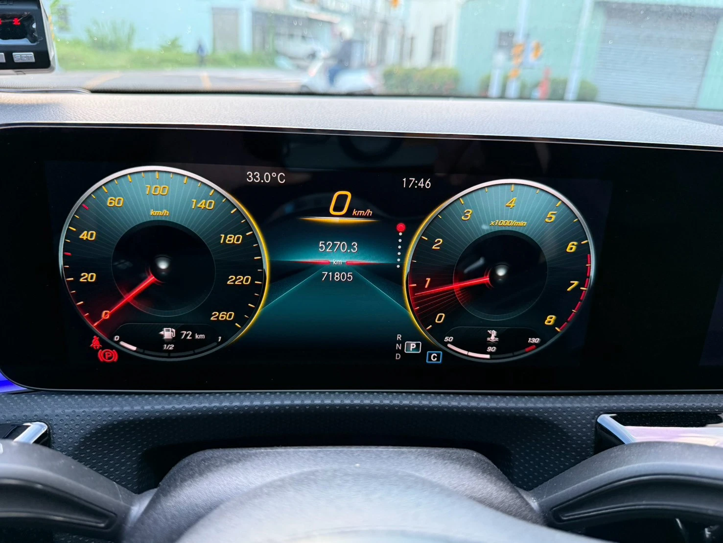 BENZ -CLA250