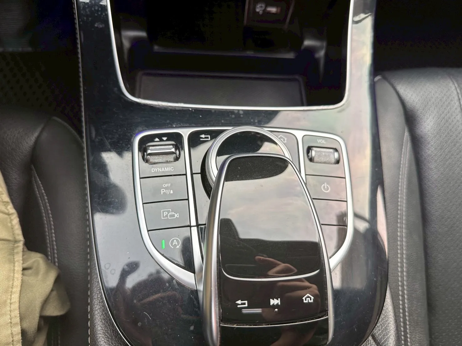 BENZ-E300