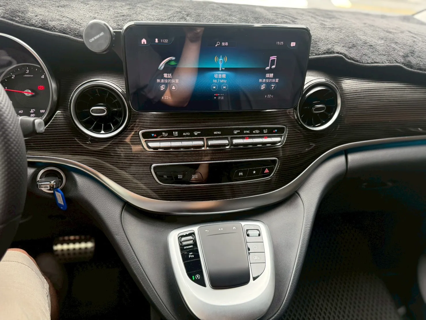 BENZ-V220D