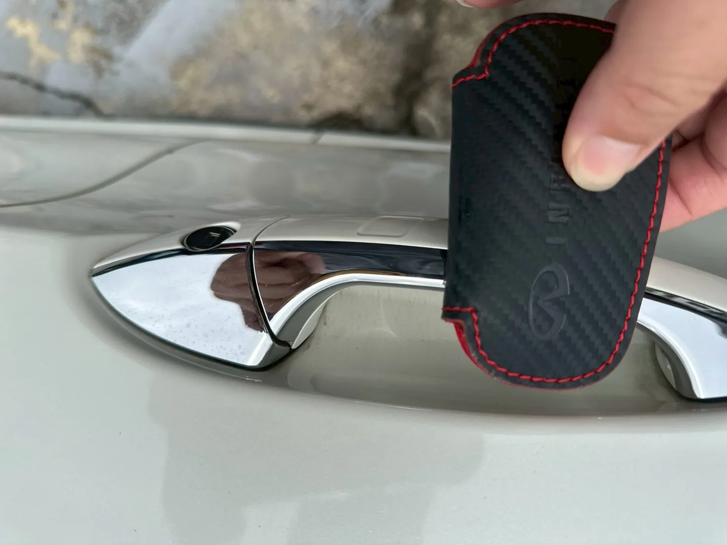 INFINITI-Q30