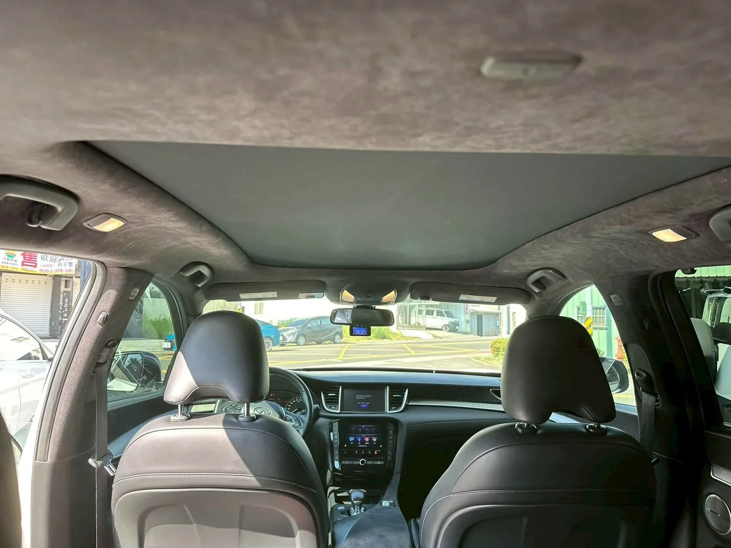 INFINITI-QX50