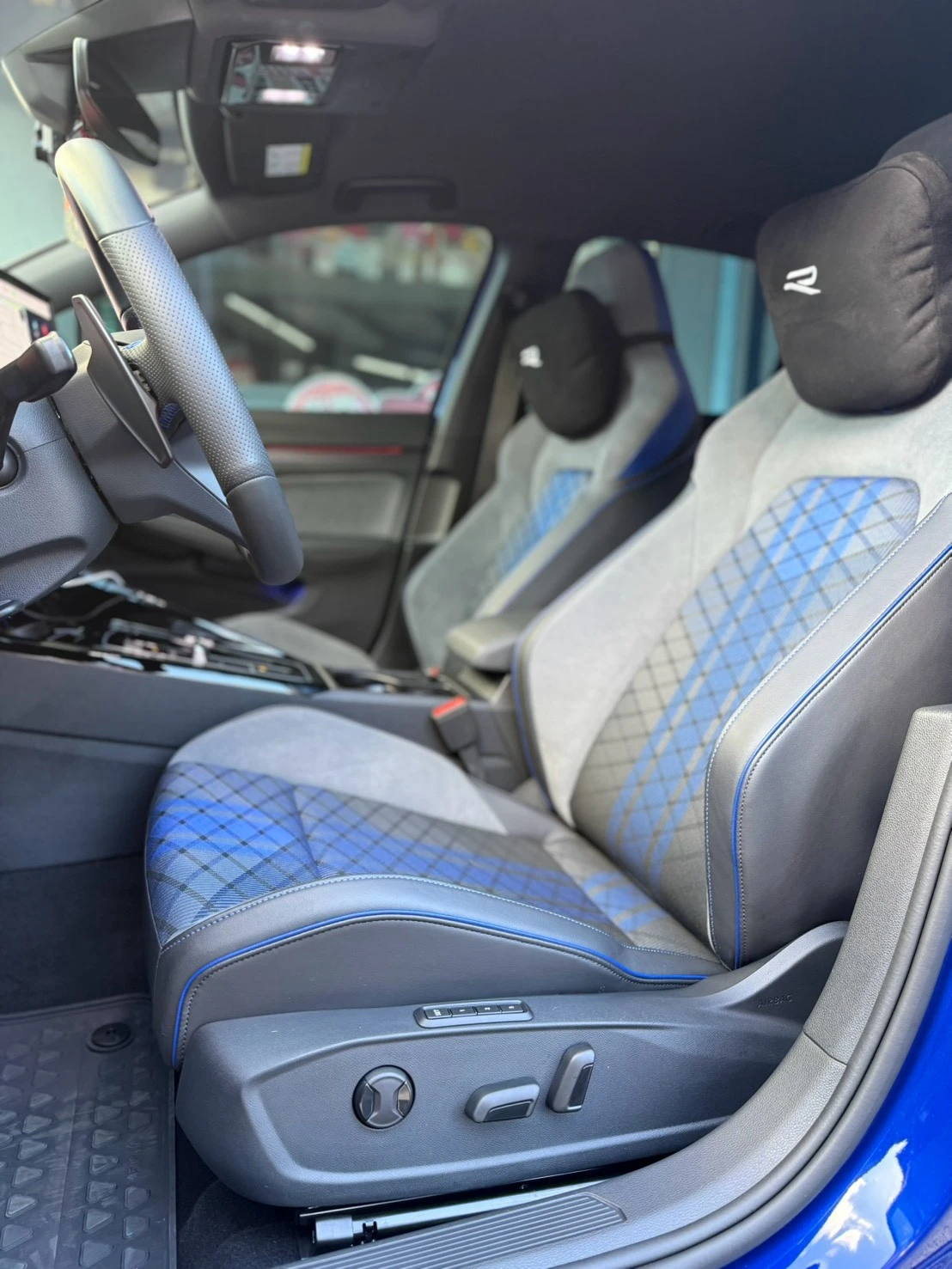 福斯 -Golf R