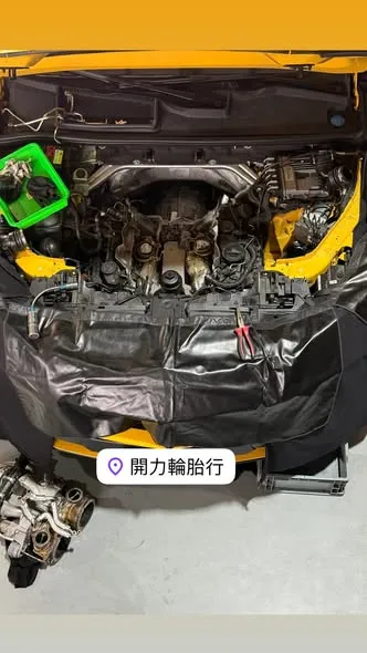 車子底下滴油正常嗎？