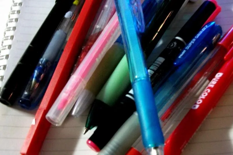 塑膠筆芯難回收成隱性垃圾，永續筆具設計成環保新趨勢 ——再衣筆提出材料循環新選擇