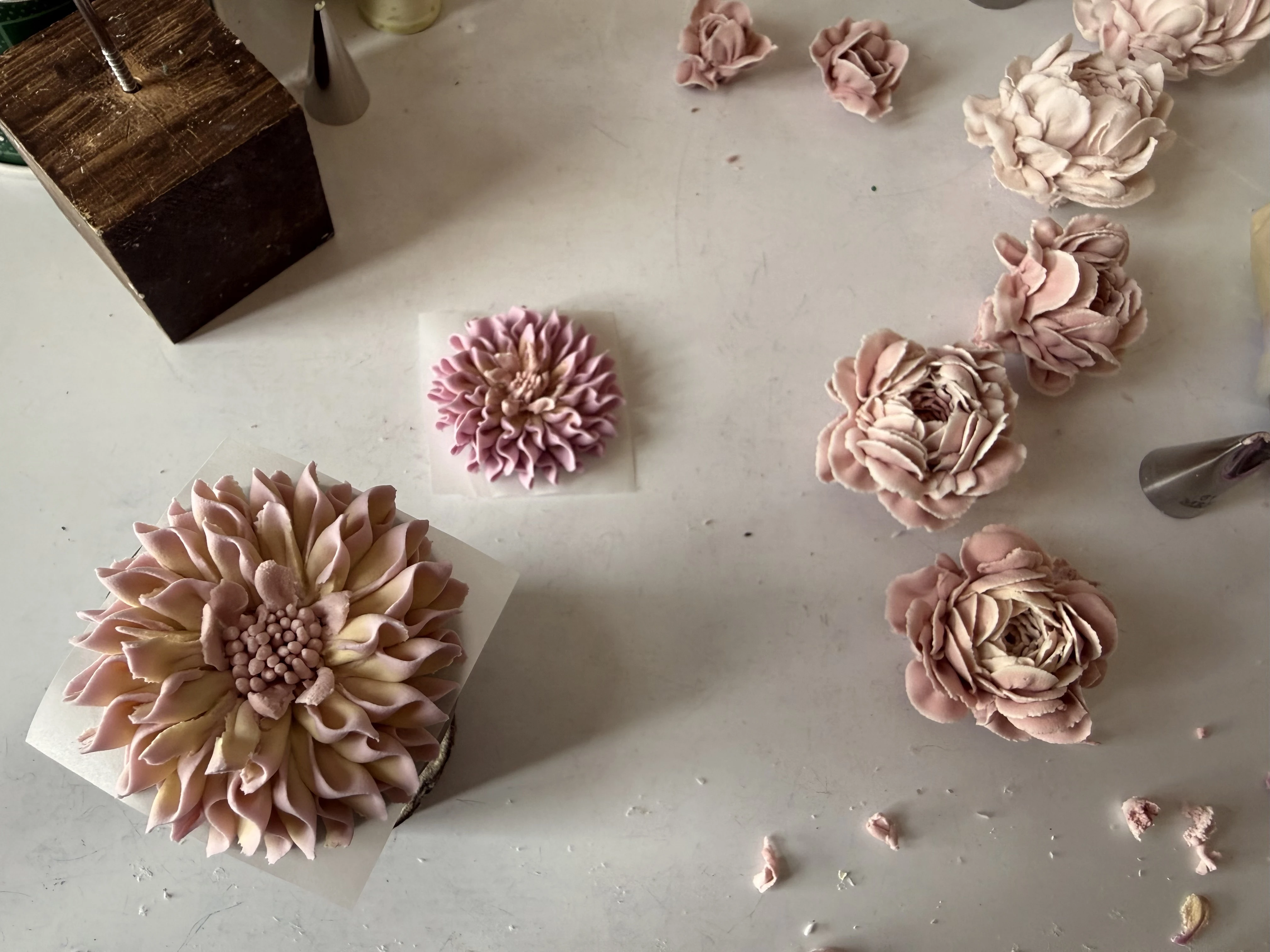 KHFA 奶油土裱花全修師資班作品
