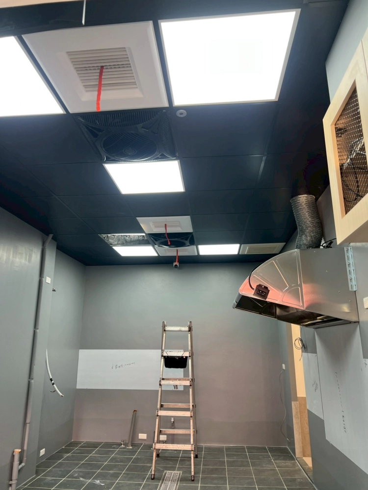 彰化餐飲業配合裝潢冷氣安裝