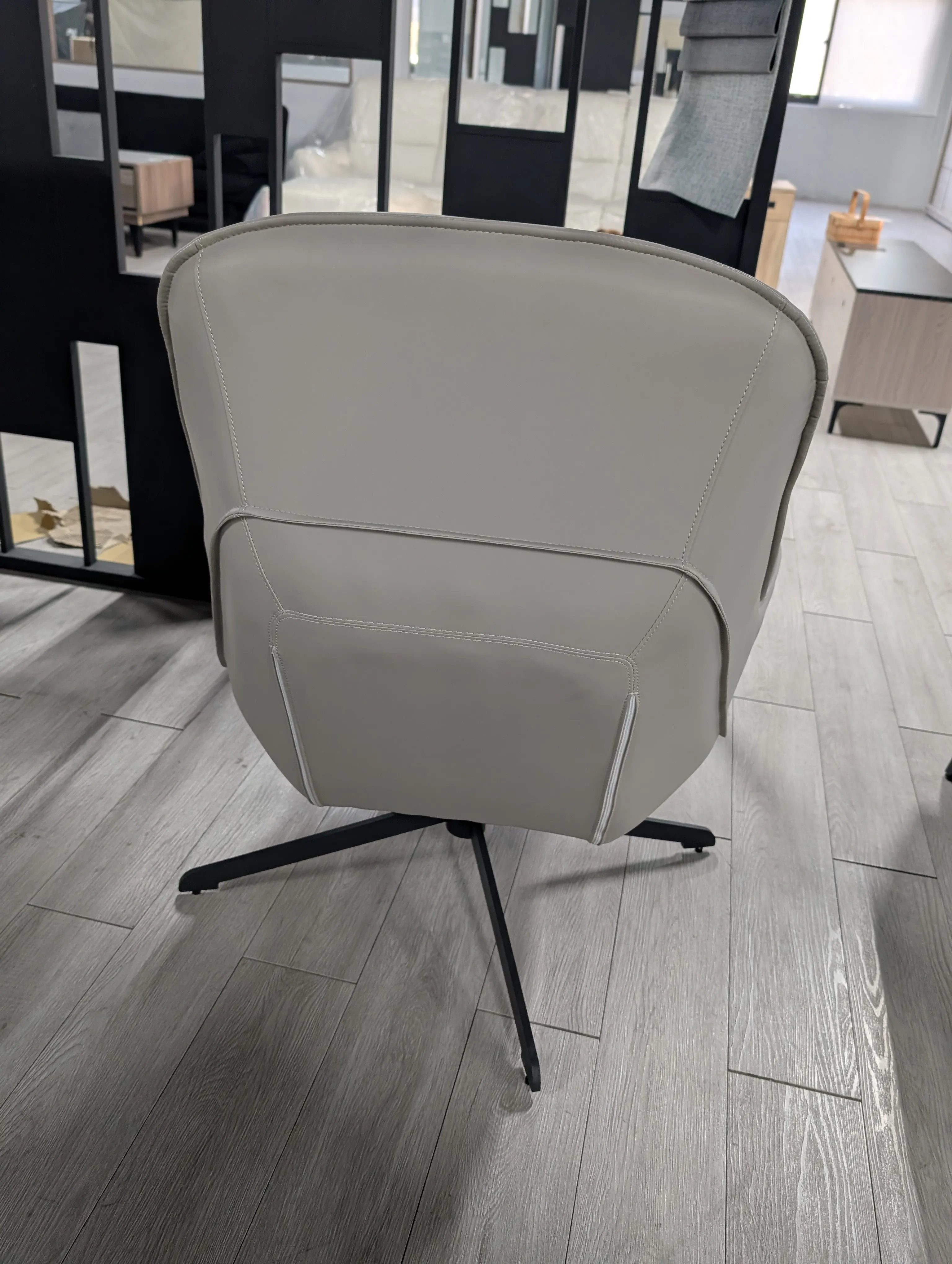 NG品-360度旋轉休閒椅（自取價）