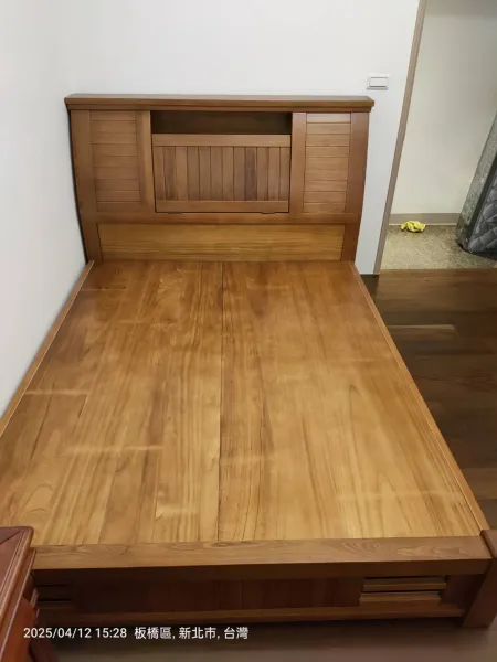 板橋金門街吳先生-床架 ｜床架 板橋推薦｜鶯歌區家具工廠｜板橋家具推薦