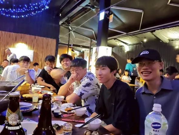 吾家有鵝初長成