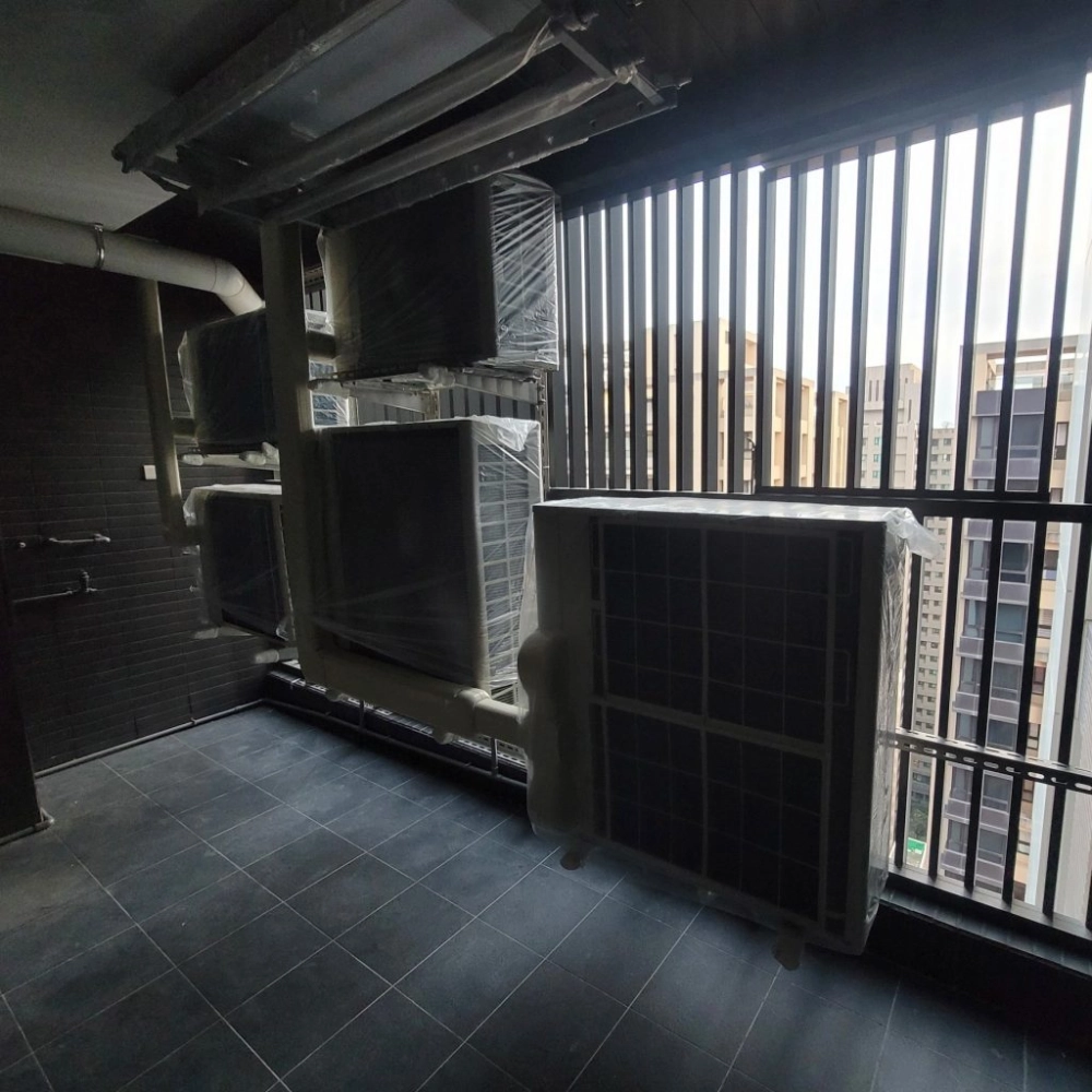 鼓山區｜美術皇居