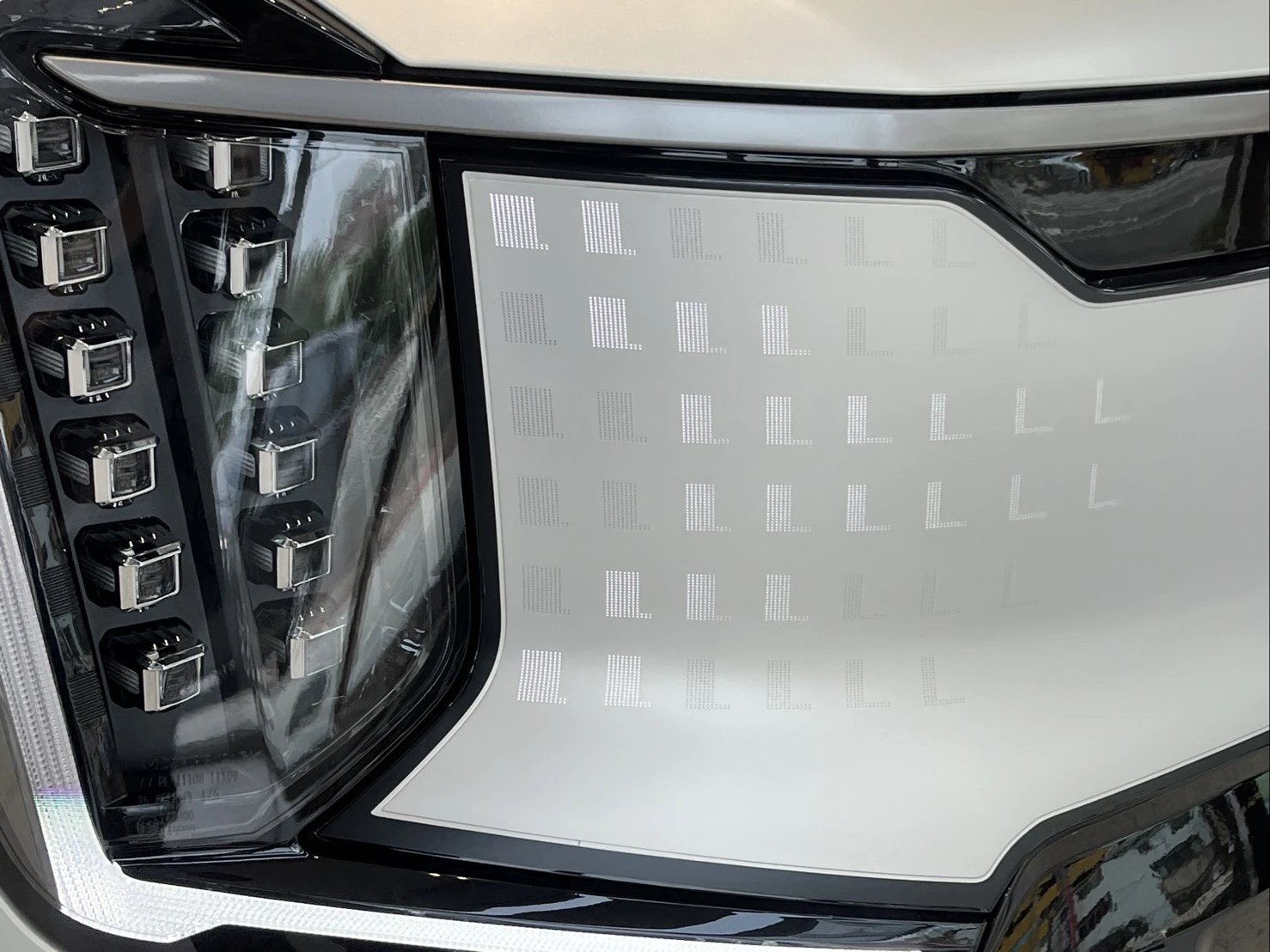 EV9：旗艦純電LSUV (六/七人座) 