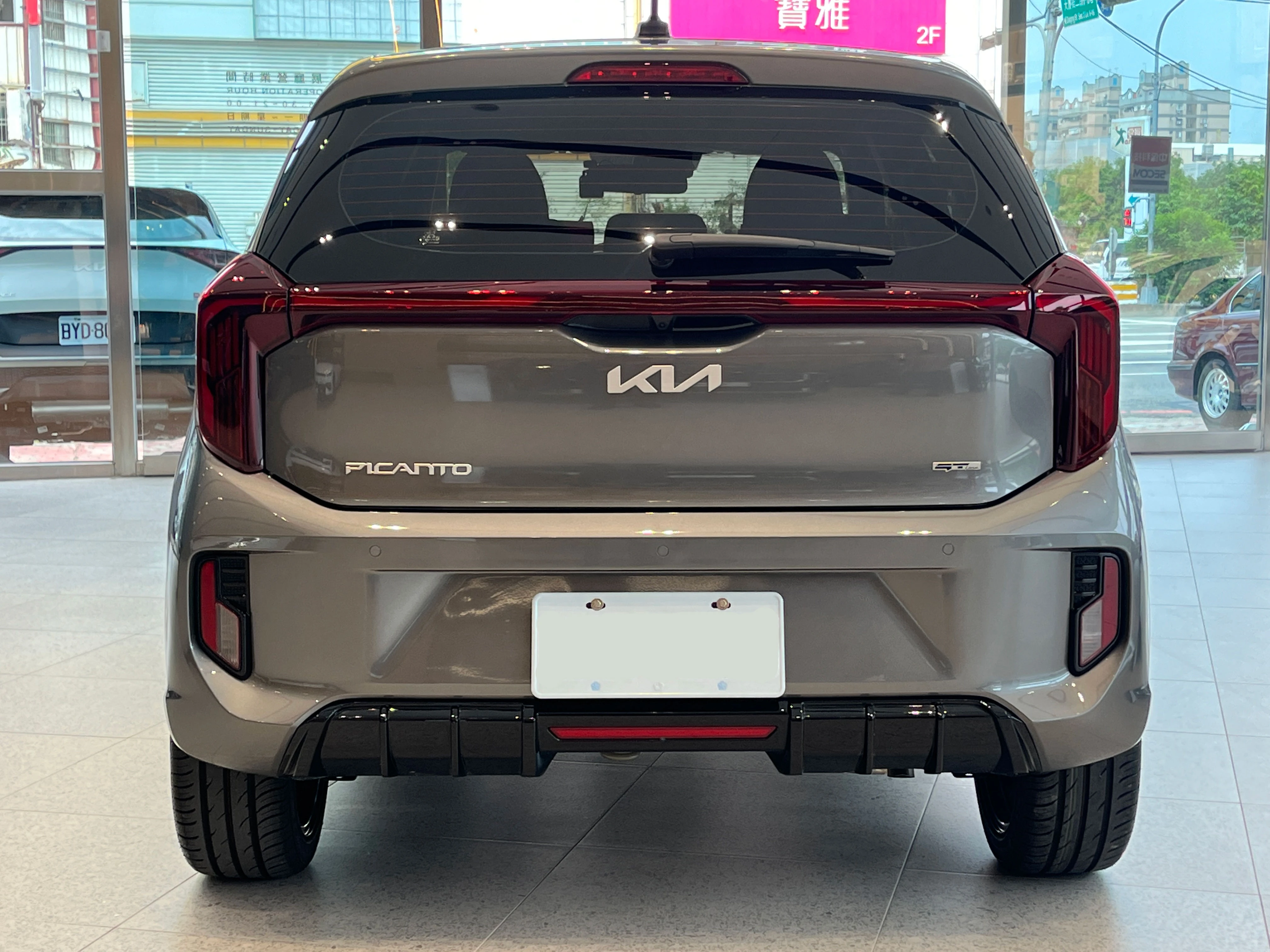Picanto：都會小車 / 掀背車
