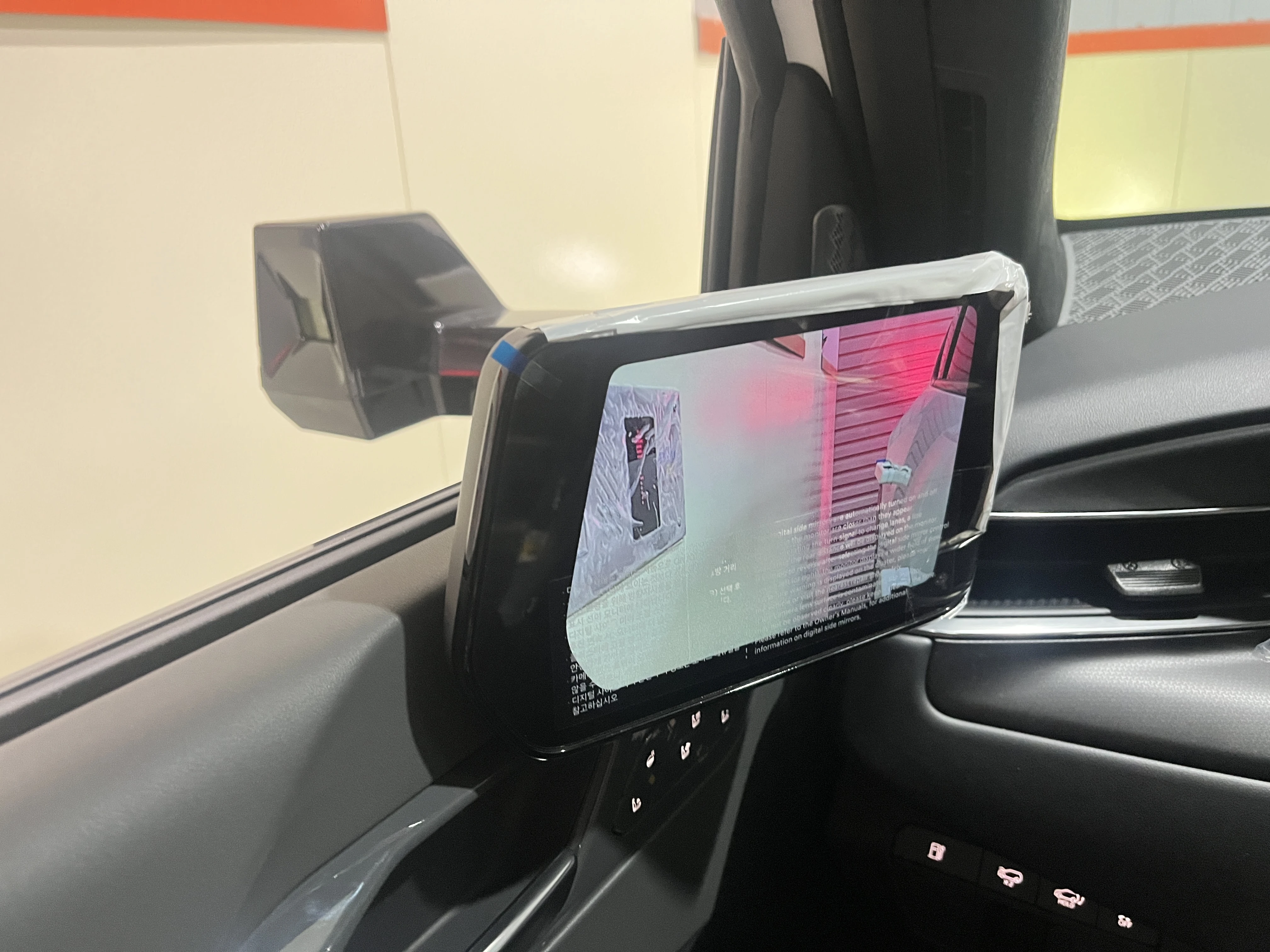 EV9：旗艦純電LSUV (六/七人座) 
