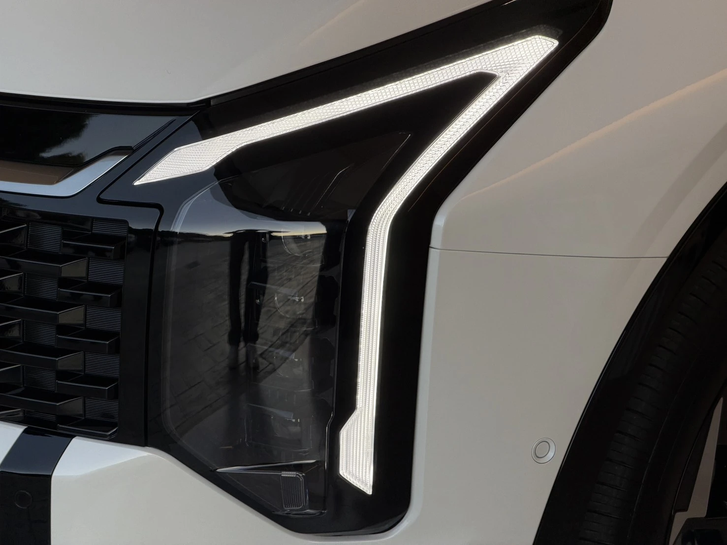 Sportage：中型休旅車 (SUV)
