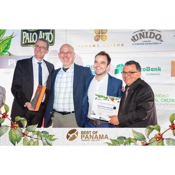 ［特惠商品］BOP 2019冠亞軍得主莊園。巴拿馬 波魁特 達馬俐莊園《皇家藝伎》帝國批次 日曬處理｜KJ。咖啡場所