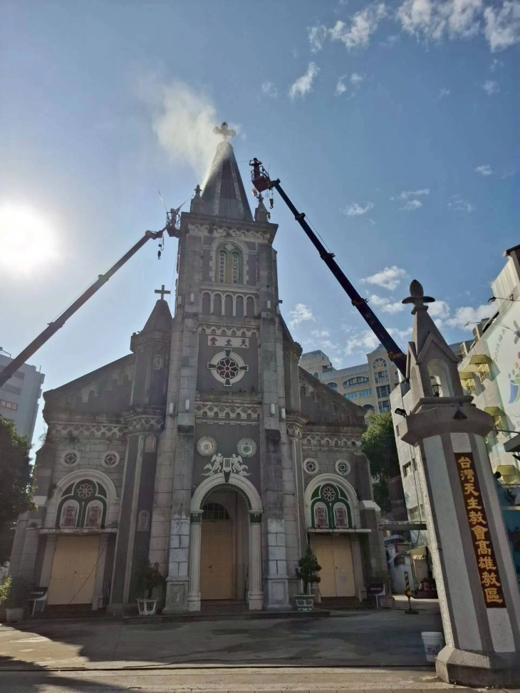 高空外牆清洗工程