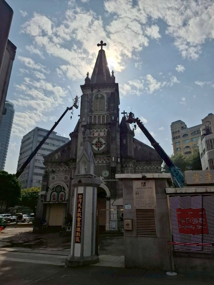 高空外牆清洗工程