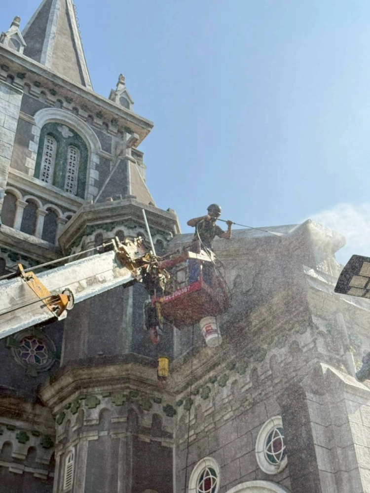 高空外牆清洗工程