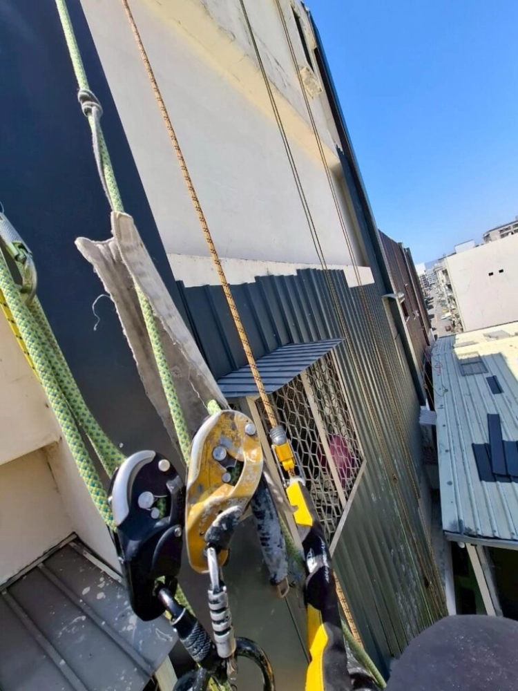 外牆鐵衣安裝工程