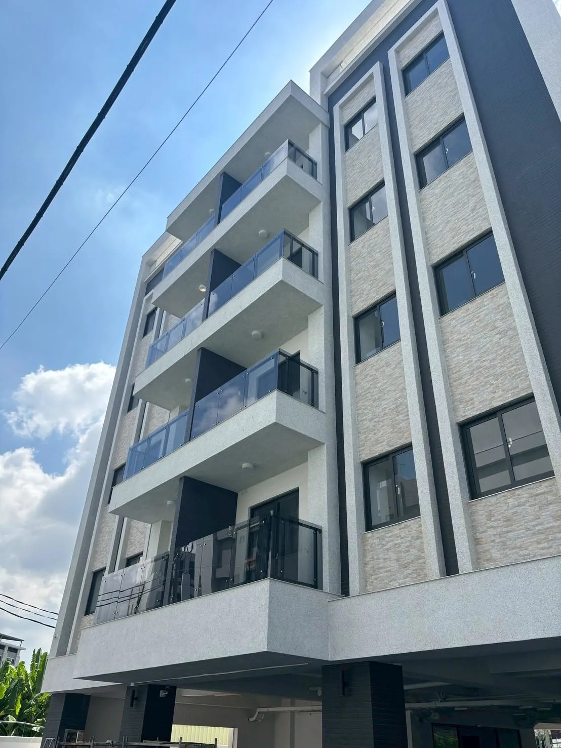 彰化縣員林市 磐石帝堡