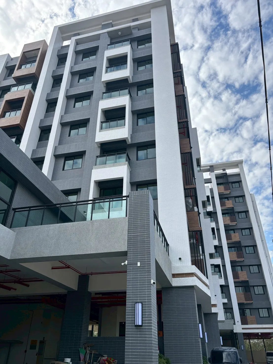 彰化縣田中鎮弘景心世代-地磚空鼓檢測/天花板管路檢測