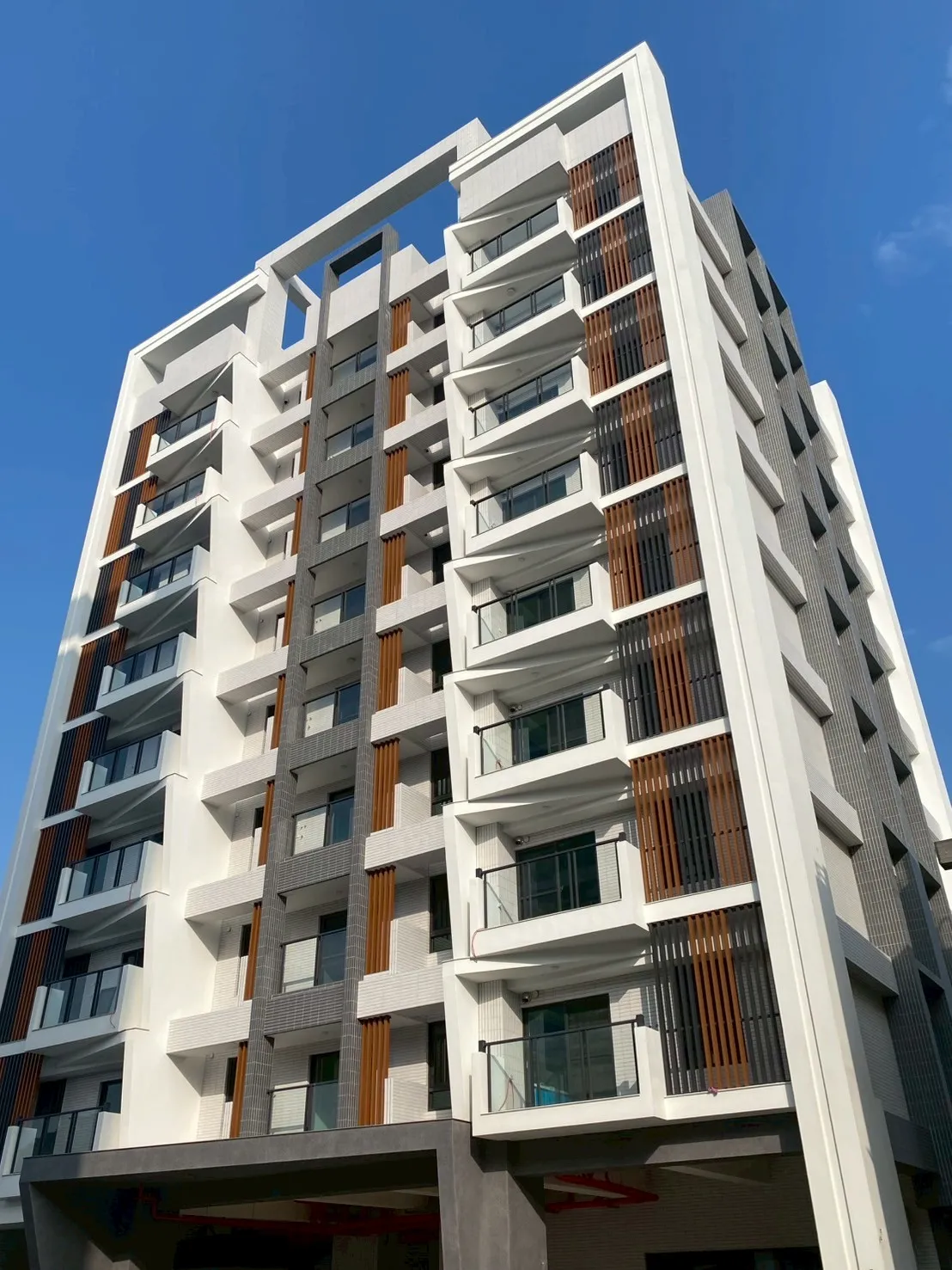 雲林縣西螺鎮熊讚-雲林天花板管路檢測/雲林地面水平檢查