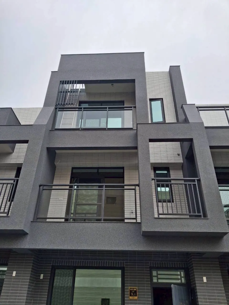 彰化縣永靖鄉 慧來詠富-彰化驗屋師推薦/台中驗屋師推薦