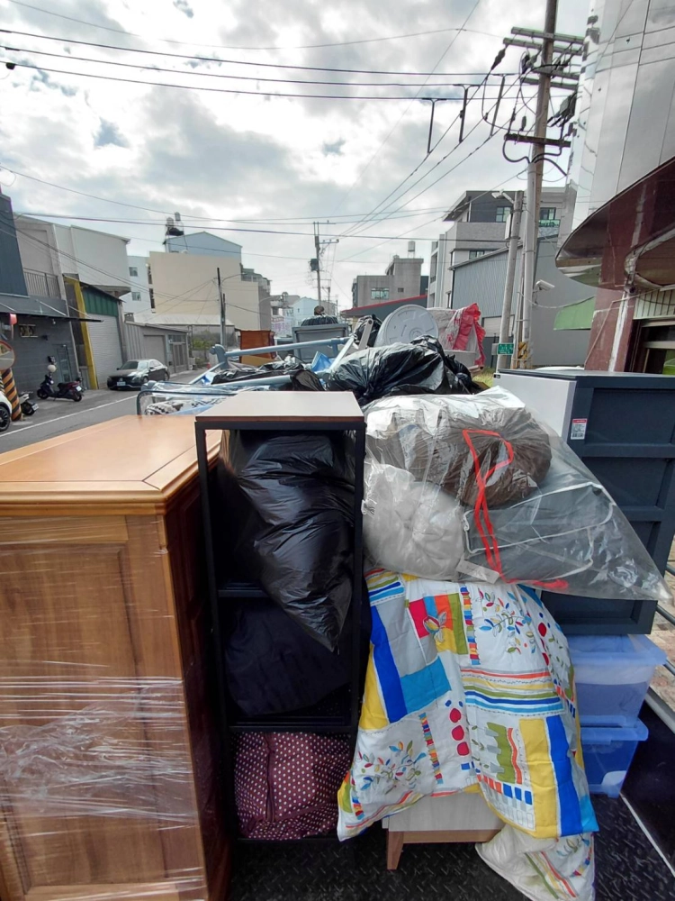 台南清運跟搬家-台南搬家推薦/台南家具清運