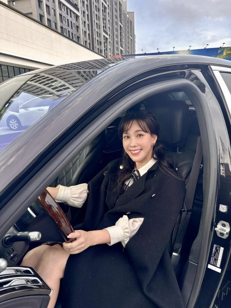 商務接駁-主播劉涵竹